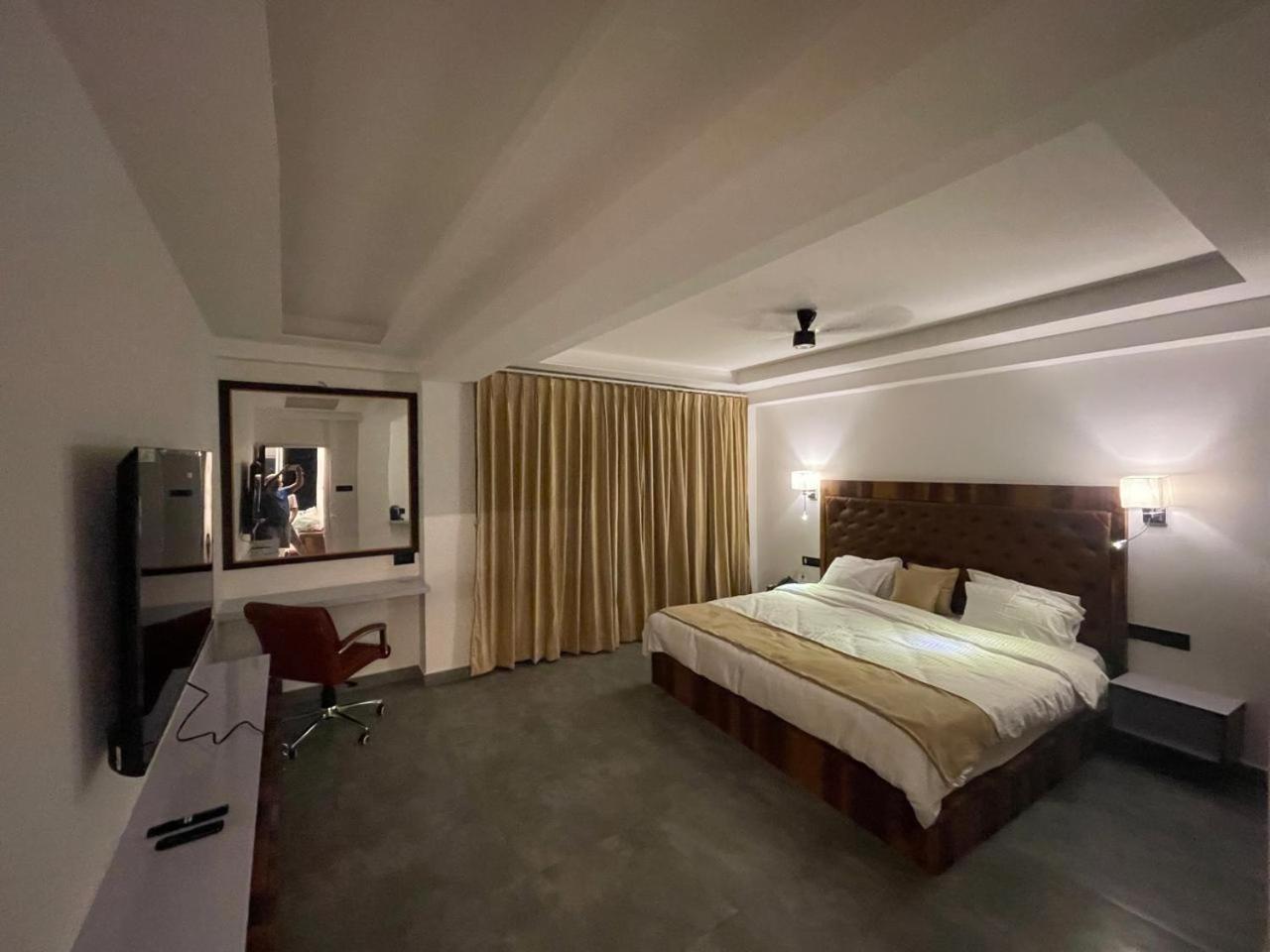 Blue Angel Guest House ชิลลอง ภายนอก รูปภาพ